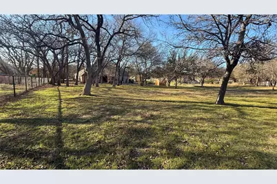 128 Rustling Elm Way, Azle, TX 76020 - Photo 34