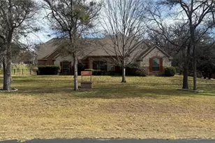 128 Rustling Elm Way, Azle, TX 76020 - Photo 2