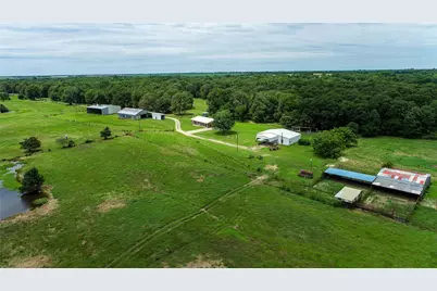 1095 Fm 194, Blossom, TX 75416 - Photo 26