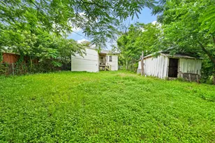 520 Brooks Ave, Dallas, TX 75208 - Photo 22