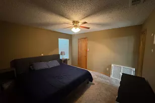 705 E James St, Wills Point, TX 75169 - Photo 14