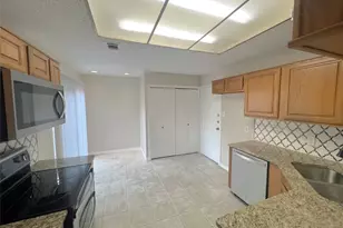 3147 Royal Gable Dr, Dallas, TX 75229 - Photo 8