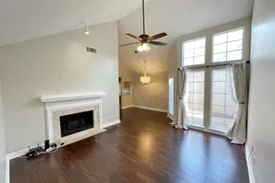 3147 Royal Gable Dr, Dallas, TX 75229 - Photo 4