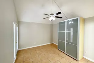 3147 Royal Gable Dr, Dallas, TX 75229 - Photo 10