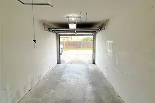 3147 Royal Gable Dr, Dallas, TX 75229 - Photo 20