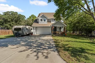 905 Poe Street, Azle, TX 76020 - Photo 2
