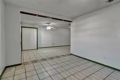 210 Slaughter Street, Arlington, TX 76011 - Photo 20
