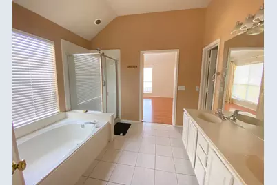 2217 Hunters Run Drive, Plano, TX 75025 - Photo 18