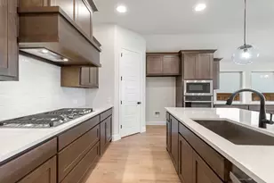 811 River Sky Rd, Lavon, TX 75166 - Photo 4