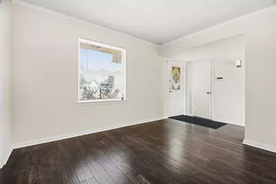 918 Sleepy Hollow Drive, Garland, TX 75043 - Photo 4