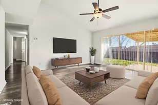 918 Sleepy Hollow Dr, Garland, TX 75043 - Photo 2