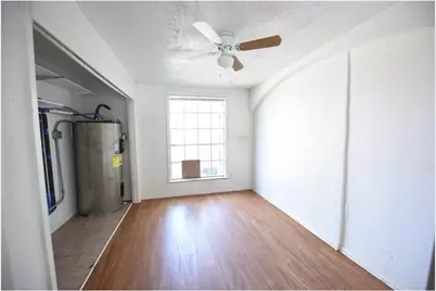 6012 Cowden Street, Lake Worth, TX 76135 - Photo 4