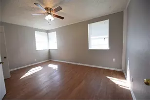 6012 Cowden St, Lake Worth, TX 76135 - Photo 6