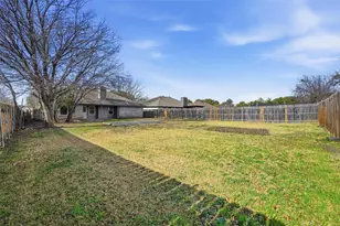 7800 Prairie Dr, Watauga, TX 76148 - Photo 24
