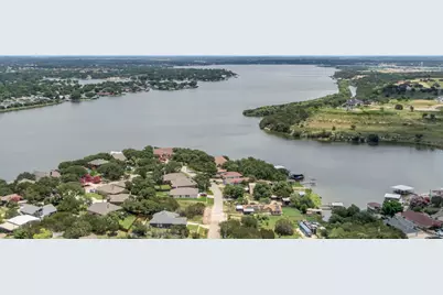 5858 Black Pine Circle, Granbury, TX 76048 - Photo 2