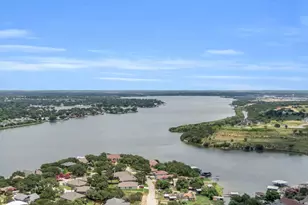 5858 Black Pine Cir, Granbury, TX 76048 - Photo 2