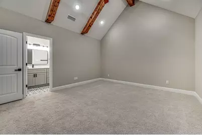 5858 Black Pine Circle, Granbury, TX 76048 - Photo 18