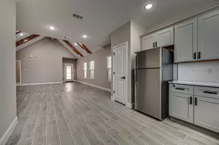 5858 Black Pine Cir, Granbury, TX 76048 - Photo 14