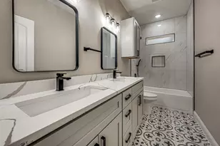 5858 Black Pine Cir, Granbury, TX 76048 - Photo 22