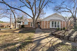 2201 Shady Meadow Ct, Arlington, TX 76013 - Photo 1