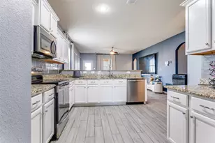 6012 Amber Cliff Ln, Fort Worth, TX 76179 - Photo 8