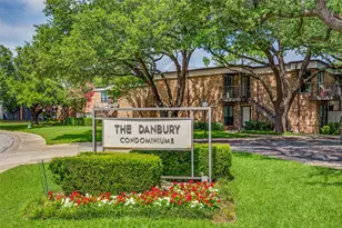 6036 Birchbrook Dr, Dallas, TX 75206 - Photo 22