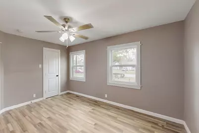 1035 Blaylock Circle S, Irving, TX 75061 - Photo 28