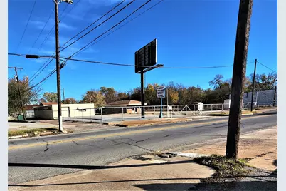 520 S Armstrong Avenue, Denison, TX 75020 - Photo 2