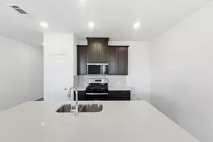 663 Saxony Dr, Princeton, TX 75407 - Photo 12