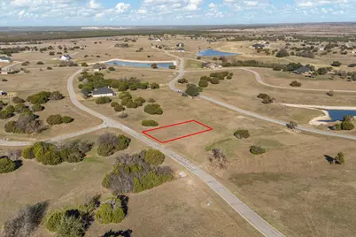 7449 Royal Winchester Drive, Cleburne, TX 76033 - Photo 18