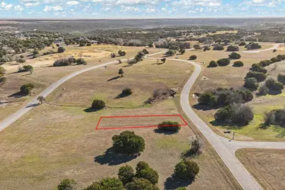 7449 Royal Winchester Drive, Cleburne, TX 76033 - Photo 8