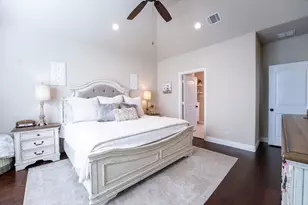 923 White Marlin Dr, Burleson, TX 76028 - Photo 26