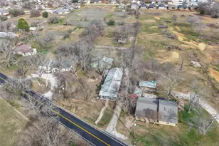 1705 E Bankhead Dr, Weatherford, TX 76086 - Photo 30