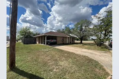 2609 Bliss Street, Greenville, TX 75402 - Photo 2