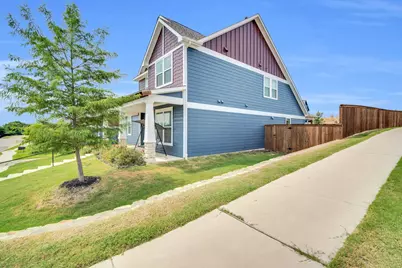 10912 Rochelle Court, Grand Prairie, TX 76065 - Photo 4