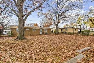 10907 Cotillion Dr, Dallas, TX 75228 - Photo 28