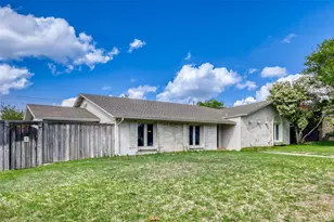 6639 Winterwood Ln, Dallas, TX 75248 - Photo 2