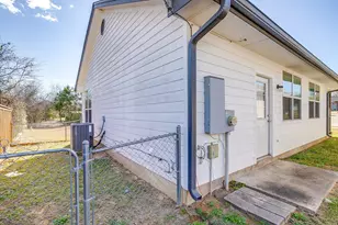 723 Hometown Vlg Ct, Joshua, TX 76058 - Photo 20