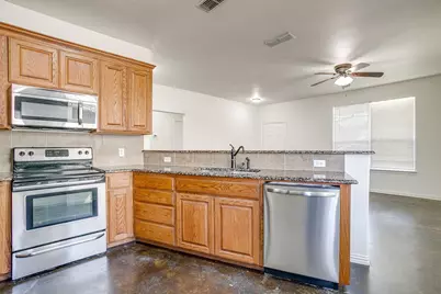 723 Hometown Village Court, Joshua, TX 76058 - Photo 10