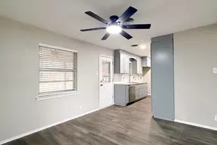 549 NW Hillery St, Burleson, TX 76028 - Photo 6