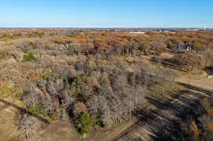 100 Oakmont Dr, Mabank, TX 75147 - Photo 18