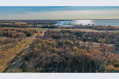 100 Oakmont Drive, Mabank, TX 75147 - Photo 16