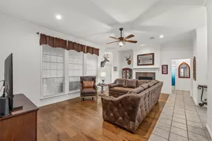 1689 W Tate Ave, Robinson, TX 76706 - Photo 10