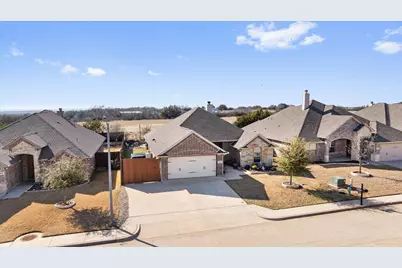 134 Donna Circle, Granbury, TX 76049 - Photo 34