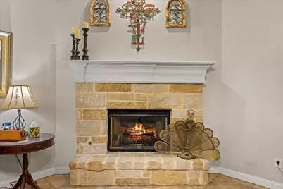 134 Donna Circle, Granbury, TX 76049 - Photo 6