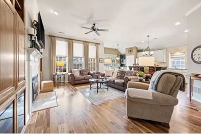2640 Wickersham Court, Grapevine, TX 76051 - Photo 8