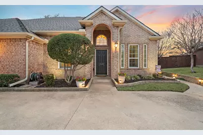 2640 Wickersham Court, Grapevine, TX 76051 - Photo 2