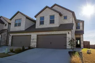 642 Sandiford Ct, Mansfield, TX 76063 - Photo 2