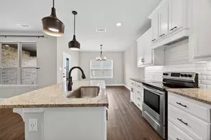 6317 Red Cliff Dr, Fort Worth, TX 76179 - Photo 10