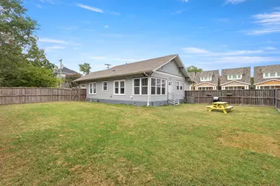 408 N Chestnut Street, McKinney, TX 75069 - Photo 32